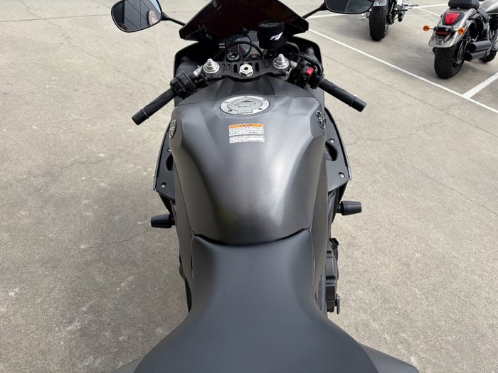 Yamaha 2012 YAMAHA 1000CC YZR-R1 Black