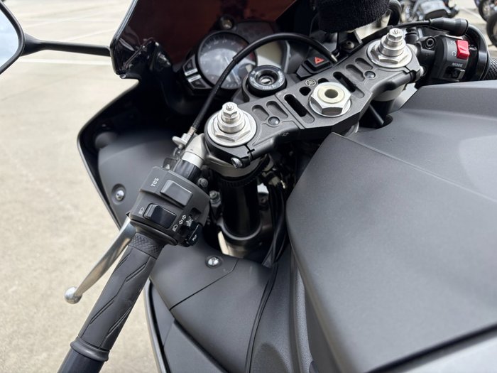 Yamaha 2012 YAMAHA 1000CC YZR-R1 Black