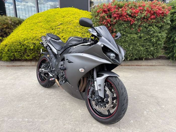 Yamaha 2012 YAMAHA 1000CC YZR-R1 Black