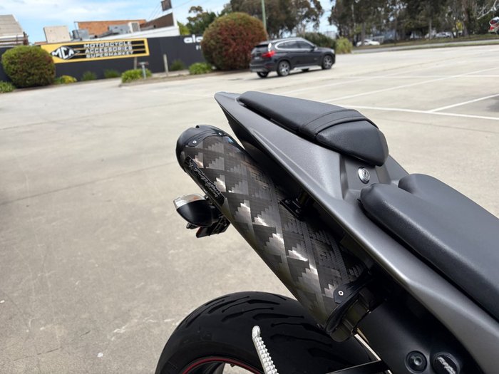 Yamaha 2012 YAMAHA 1000CC YZR-R1 Black