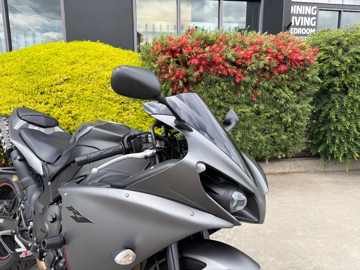 Yamaha 2012 YAMAHA 1000CC YZR-R1 Black