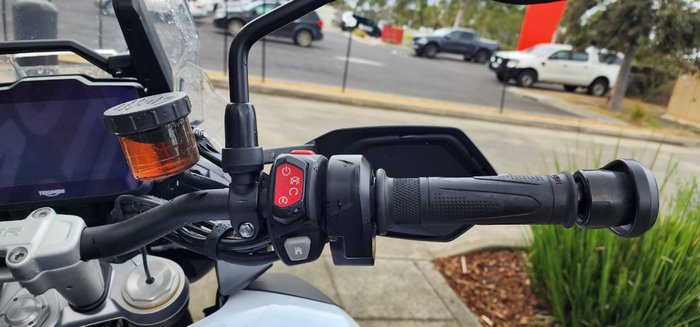 2024 Triumph TIGER 1200 RALLY PRO GREEN