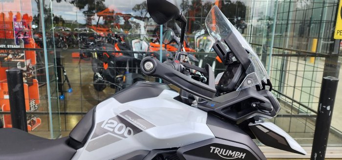 2024 Triumph TIGER 1200 RALLY PRO GREEN