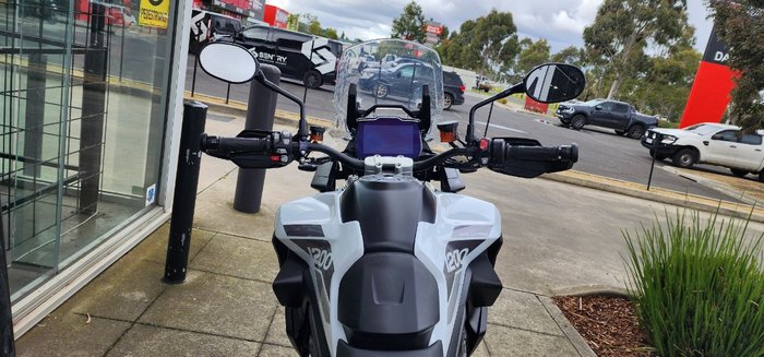 2024 Triumph TIGER 1200 RALLY PRO GREEN