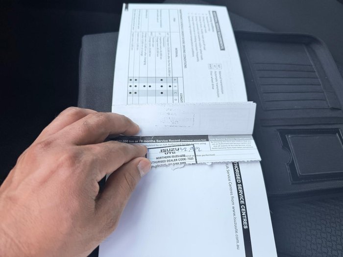 2013 Isuzu D-MAX LS High Ride MY12 4x2 Splash White