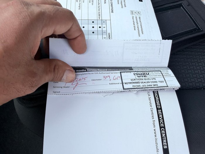 2013 Isuzu D-MAX LS High Ride MY12 4x2 Splash White