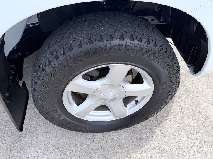 2018 Isuzu D-MAX SX High Ride MY18 4x2 Splash White