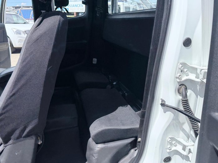 2018 Isuzu D-MAX SX High Ride MY18 4x2 Splash White