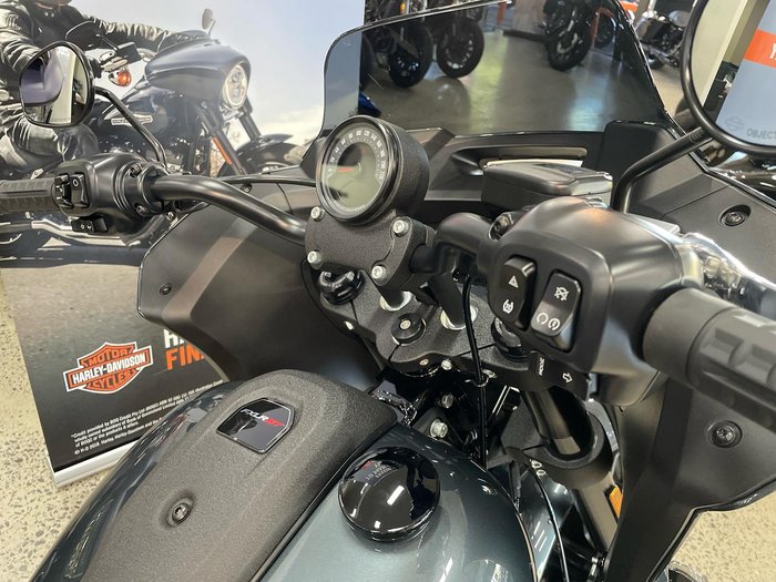 2025 Harley-Davidson Low Rider ST 117 (FXLRST) Softail Grey