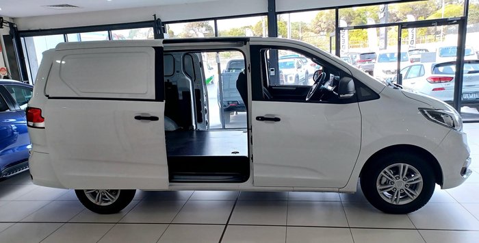 2025 LDV G10
