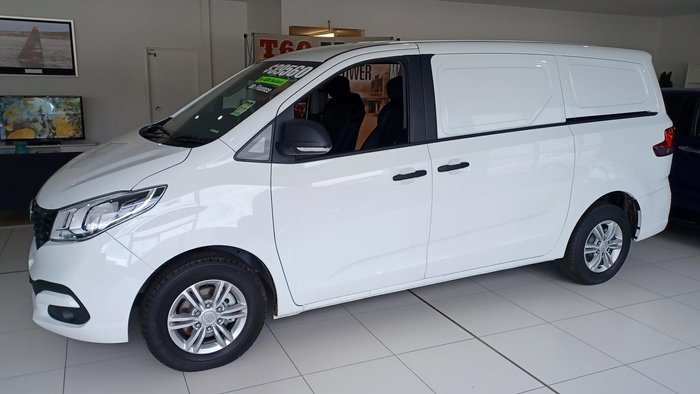2025 LDV G10