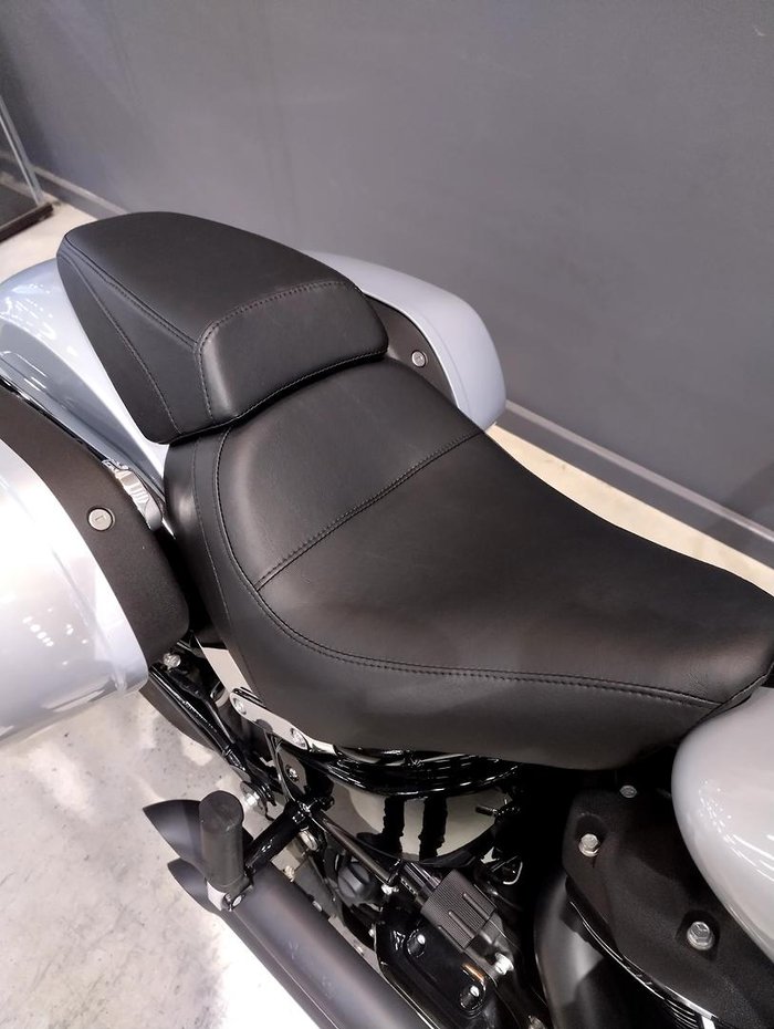 2023 Harley-Davidson Sport Glide 107 (FLSB) Softail Silver