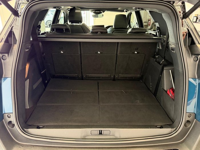 2022 Peugeot 5008 GT Sport