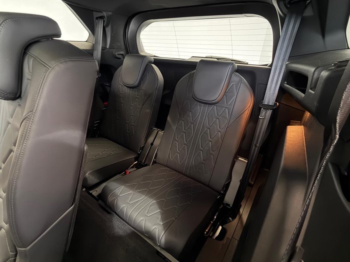 2022 Peugeot 5008 GT Sport