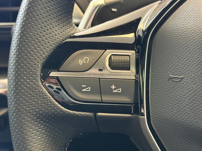 2022 Peugeot 5008 GT Sport