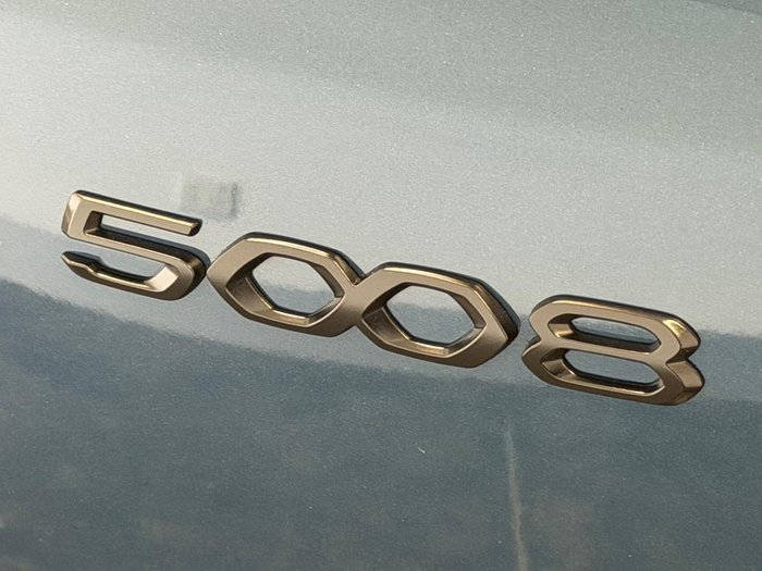 2022 Peugeot 5008 GT Sport