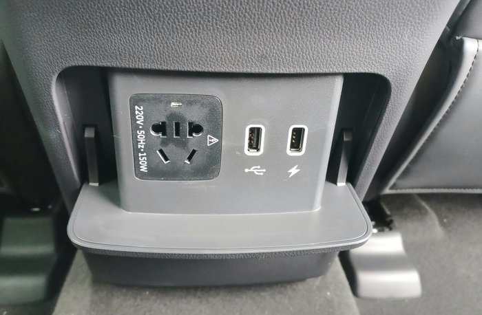 2025 LDV D90 Executive