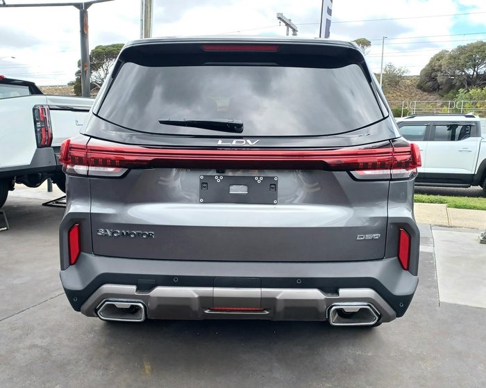 2025 LDV D90 Executive