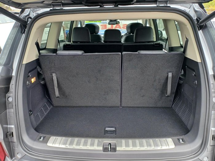 2025 LDV D90 Executive