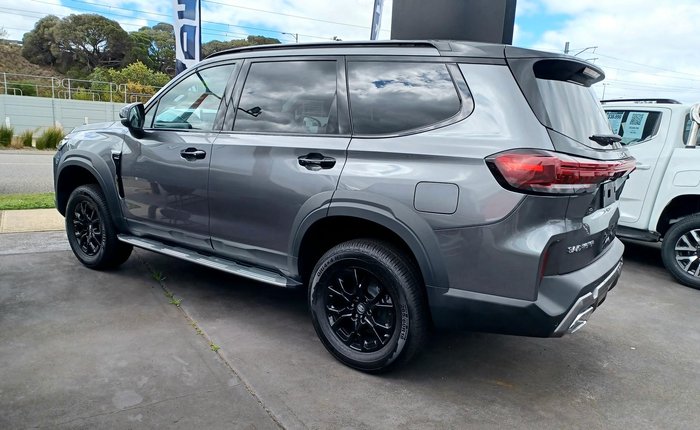 2025 LDV D90 Executive