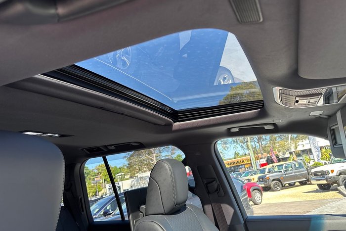 2025 Toyota Landcruiser Sahara