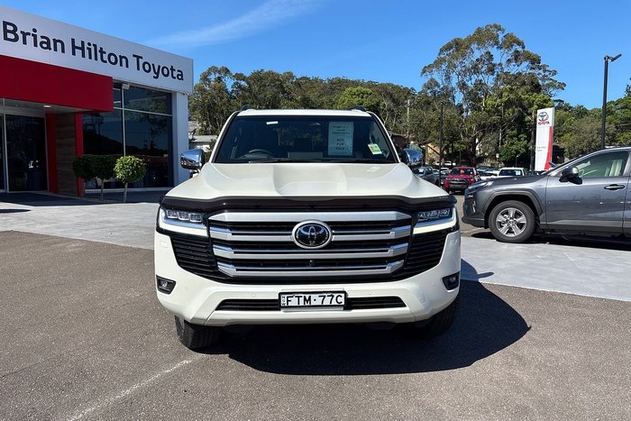 2025 Toyota Landcruiser Sahara