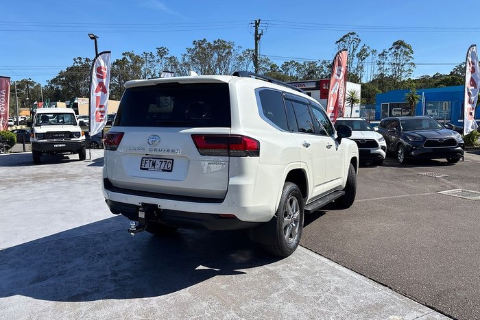 2025 Toyota Landcruiser Sahara