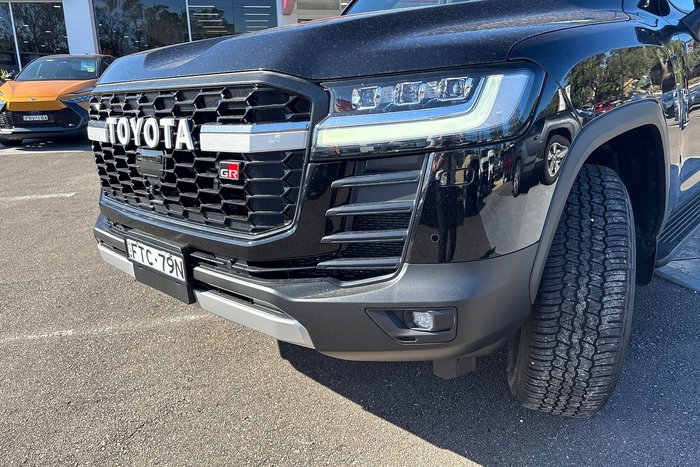 2025 Toyota Landcruiser GR Sport