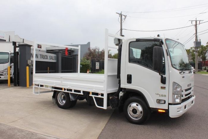 2017 Isuzu N Series NNR 45-150 WHITE