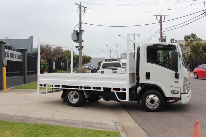 2017 Isuzu N Series NNR 45-150 WHITE