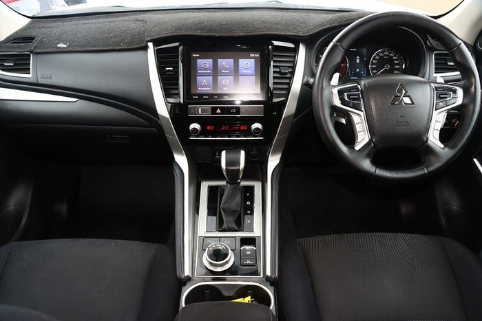 2022 Mitsubishi Pajero Sport GLS