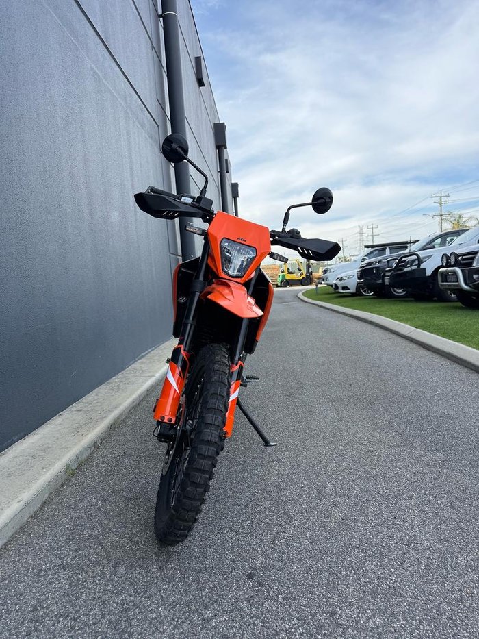 2025 KTM 390 Enduro R Enduro Orange