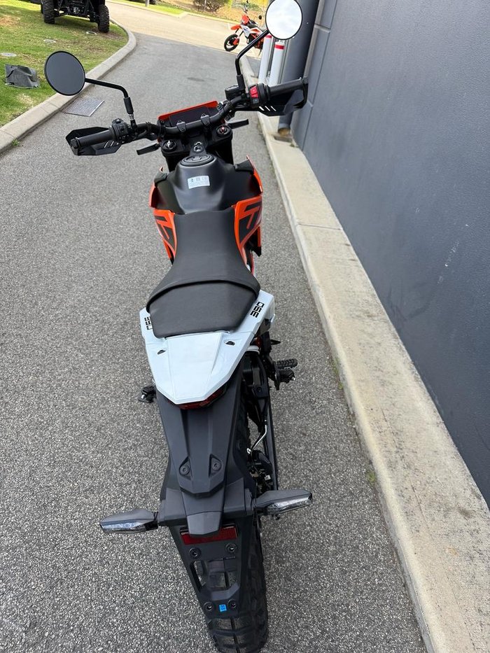2025 KTM 390 Enduro R Enduro Orange
