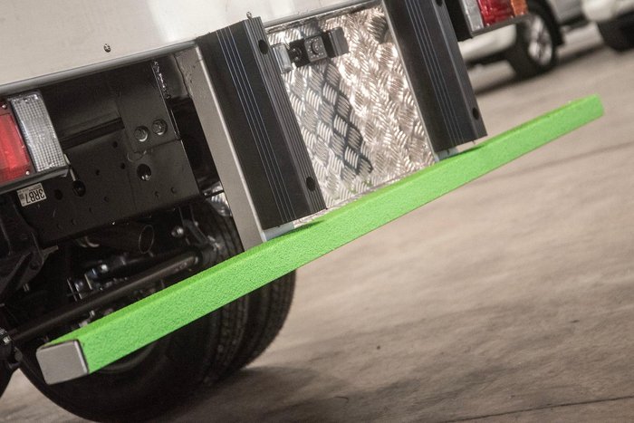 2025 Isuzu N Series NNR 45 150