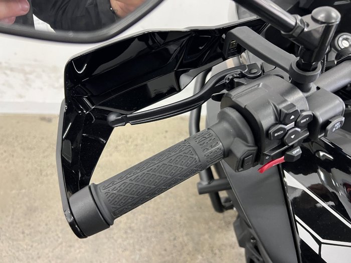 2025 CFMOTO MT Black