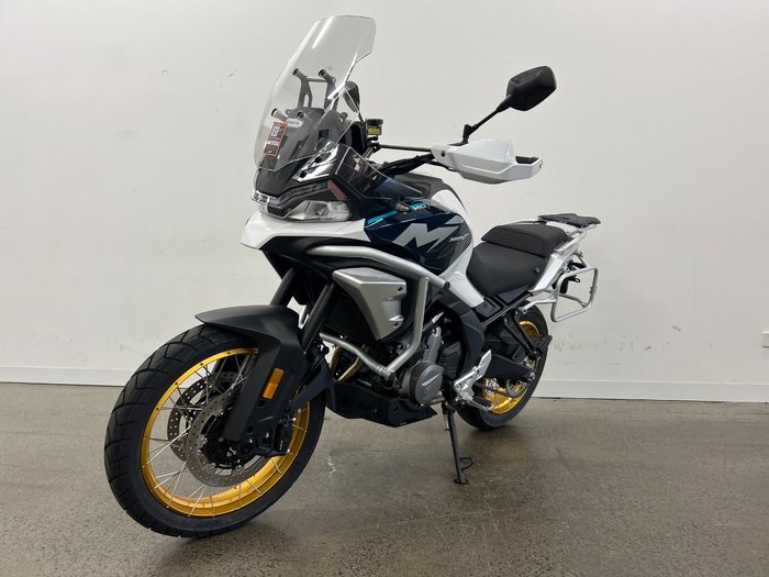 2025 CFMOTO MT White