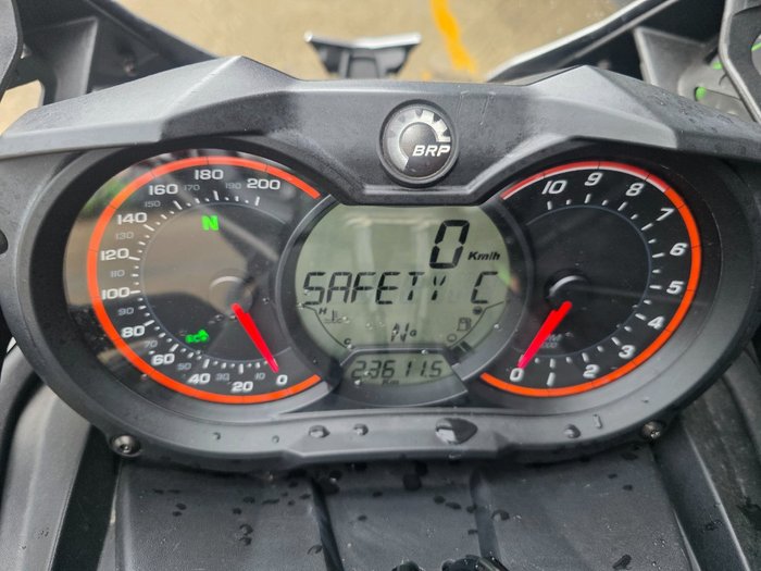 2015 BRP SPYDER F3 (SM6) BLACK