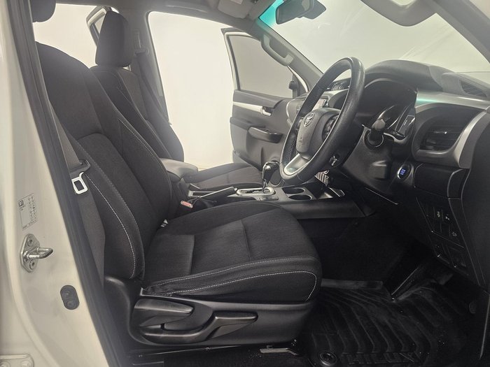 2021 Toyota Hilux SR5 GUN126R 4X4 Dual Range Glacier White