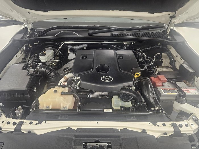 2021 Toyota Hilux SR5 GUN126R 4X4 Dual Range Glacier White