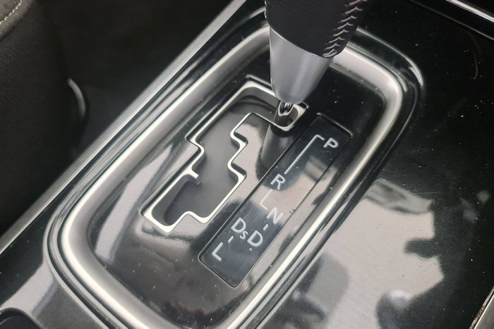 2018 Mitsubishi Outlander ES ADAS