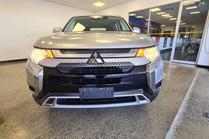 2018 Mitsubishi Outlander ES ADAS