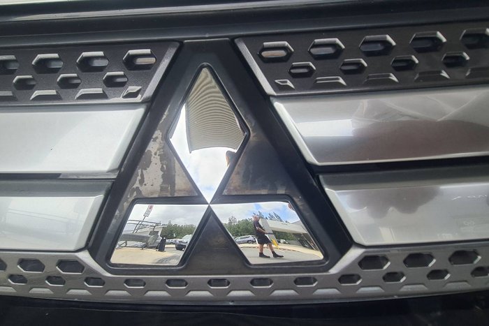 2018 Mitsubishi Outlander ES ADAS