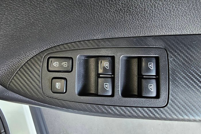 2021 Mitsubishi Eclipse Cross PHEV Exceed