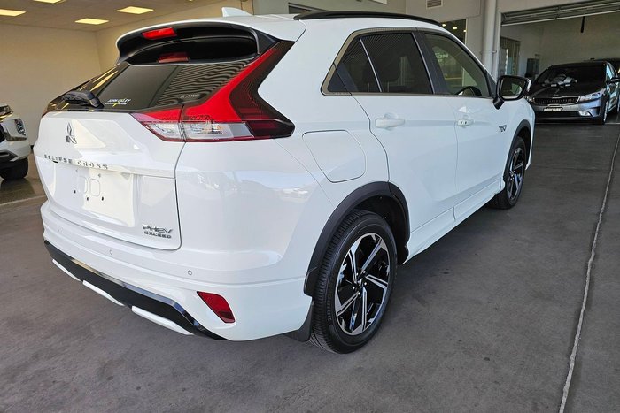 2021 Mitsubishi Eclipse Cross PHEV Exceed