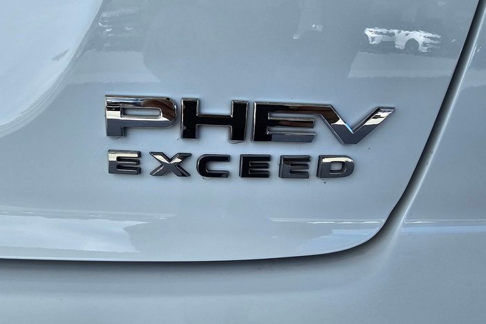 2021 Mitsubishi Eclipse Cross PHEV Exceed