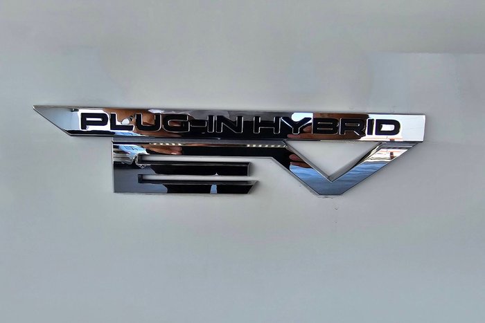 2021 Mitsubishi Eclipse Cross PHEV Exceed