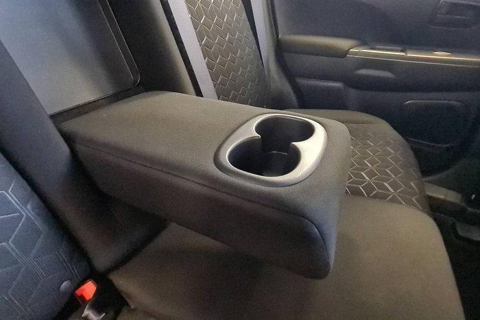 2022 Mitsubishi ASX ES