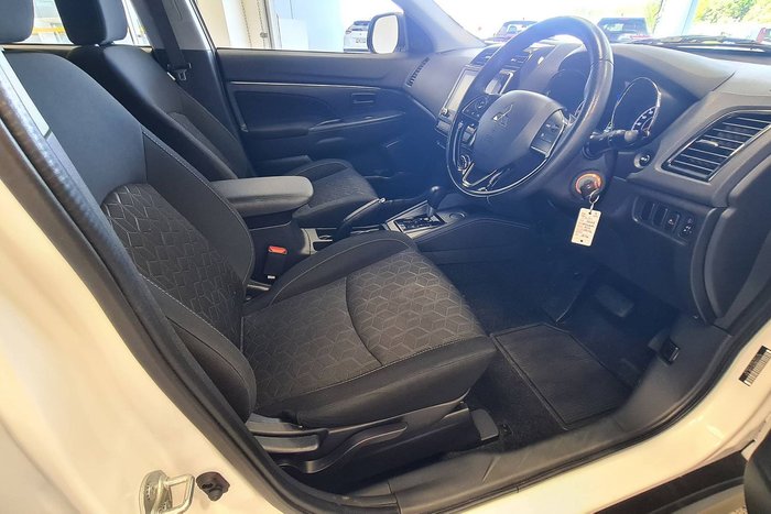 2022 Mitsubishi ASX ES