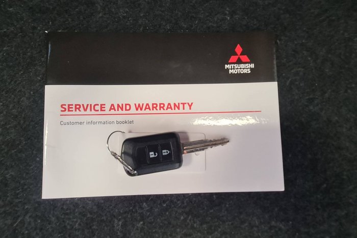 2022 Mitsubishi ASX ES