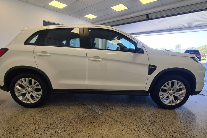 2022 Mitsubishi ASX ES